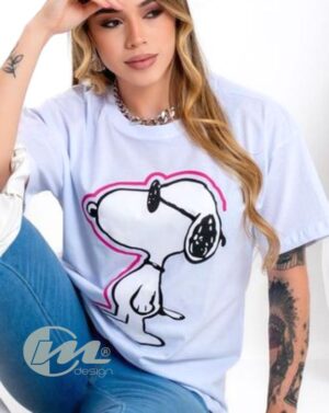 camiseta básica dama snoopy siluet