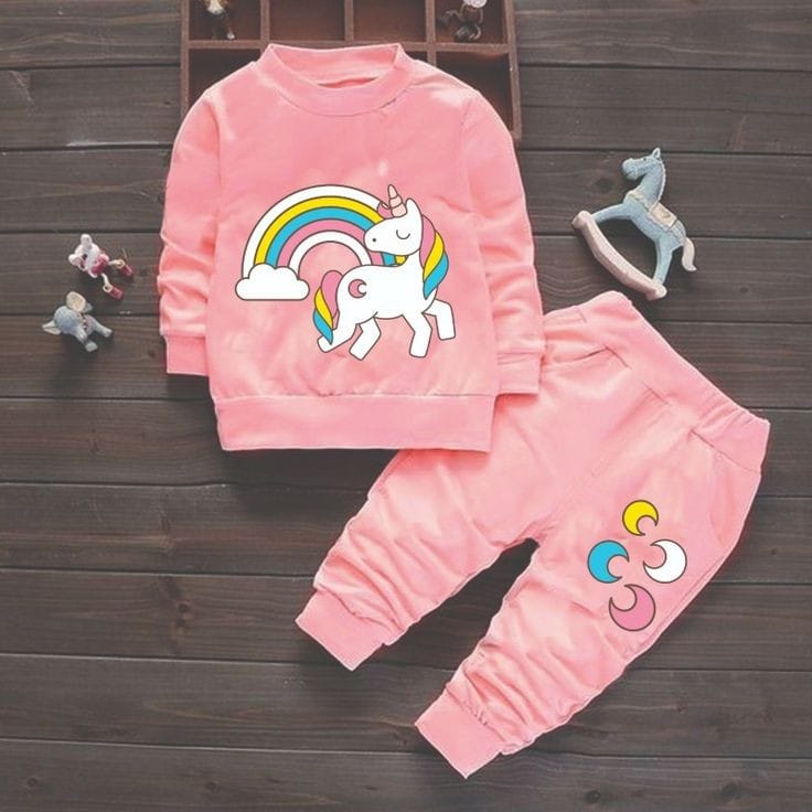 Conjunto "Unicornio Arcoíris" (Buzo + Jogger)