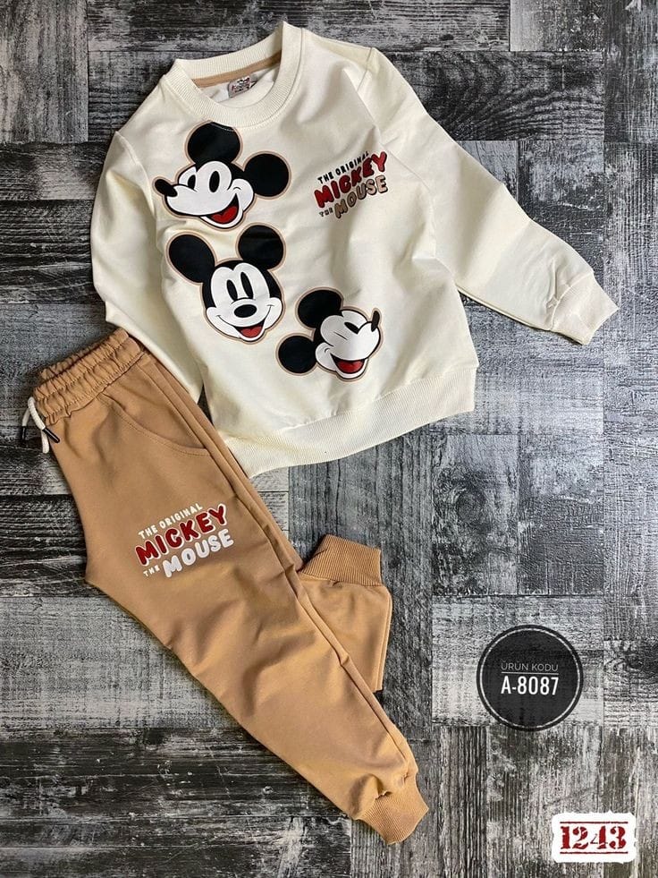 Conjunto Mickey Mouse "Happy Energy"